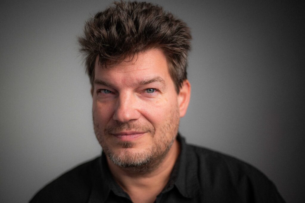 Nikolaus Geyrhalter Going viral: an interview with 'The Standstill' director Nikolaus Geyrhalter